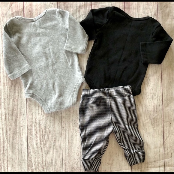 - 3 Pc Bundle 0-3 Mo 1 Pants 2 Bodysuits Halloween - Picture 2 of 5